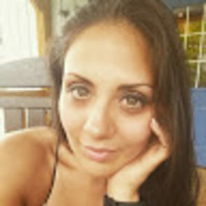 Meet your Posher, Taina